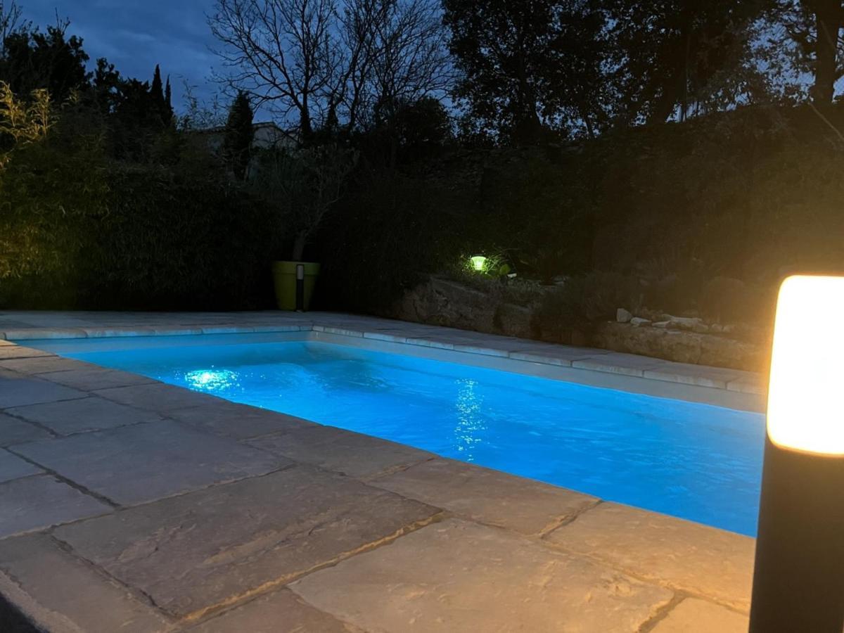 La suite de charme du Mas de la Fontaine de Jonquier avec SPA privatif Séguret Extérieur photo