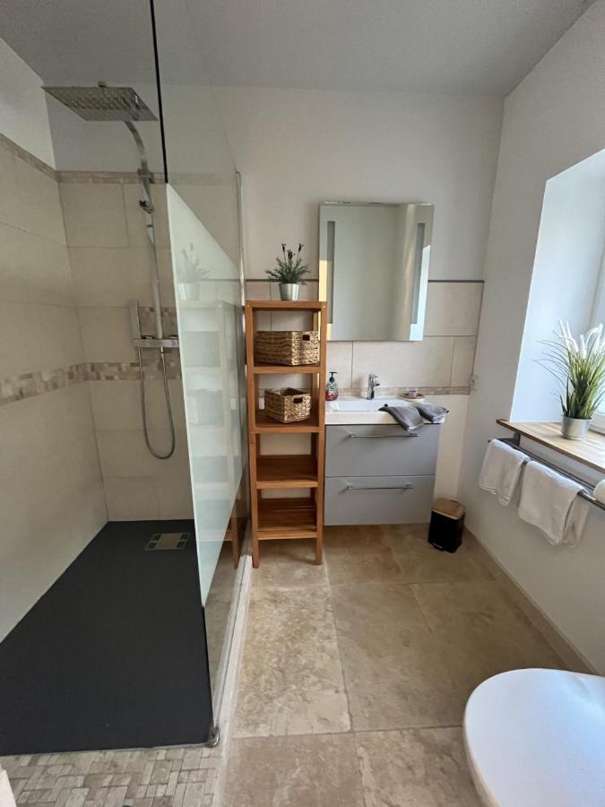 La suite de charme du Mas de la Fontaine de Jonquier avec SPA privatif Séguret Extérieur photo