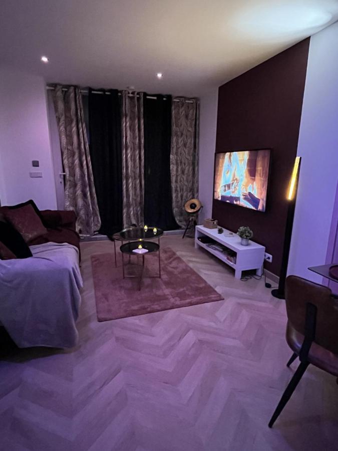 La suite de charme du Mas de la Fontaine de Jonquier avec SPA privatif Séguret Extérieur photo